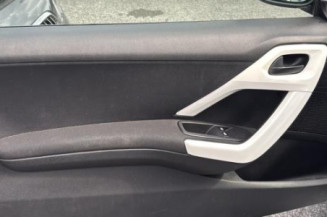 Interrupteur de leve vitre avant gauche PEUGEOT 208 1