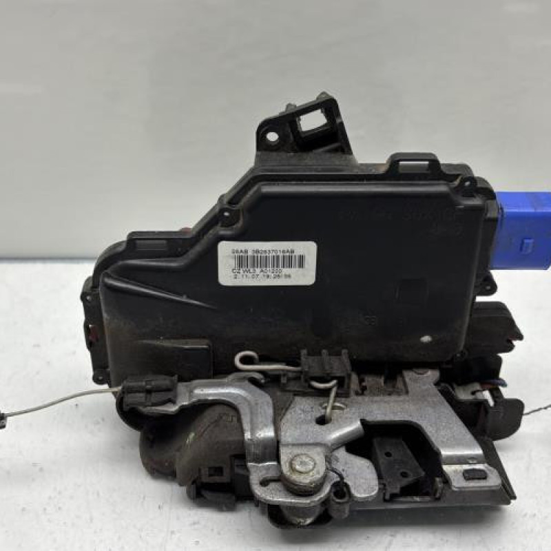 Serrure avant droit SKODA FABIA 2 Photo n°1