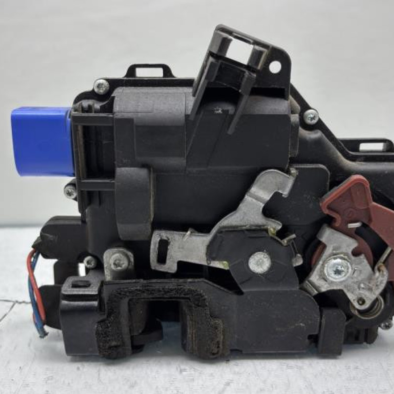 Serrure avant droit SKODA FABIA 2 Photo n°4