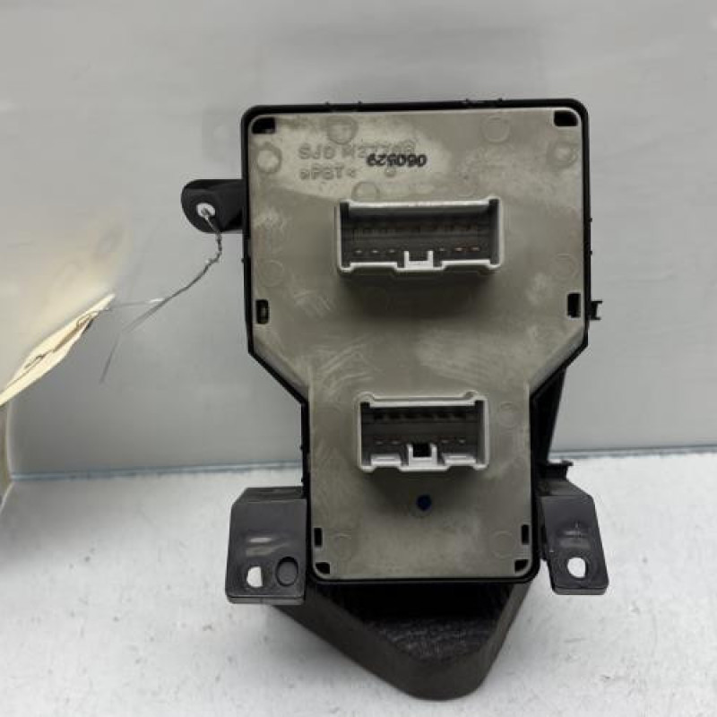 Interrupteur de leve vitre avant gauche HONDA FR-V Photo n°4