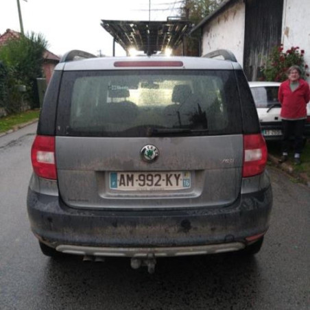 Moteur SKODA YETI Photo n°1