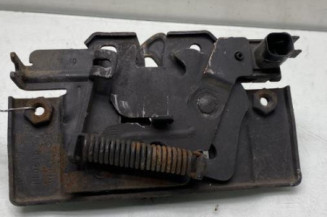 Fermeture de capot FORD FIESTA 6 Photo n°1