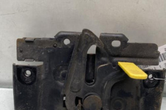 Fermeture de capot FORD FIESTA 6