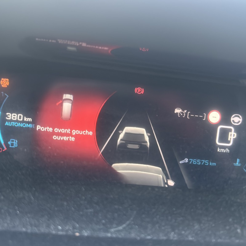 PEUGEOT 2008 2 PHASE 1 1.5 BLUE HDI - 16V TURBO Photo n°20