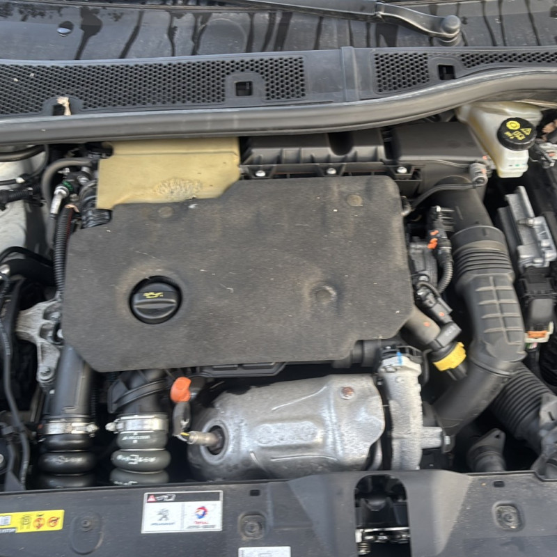 PEUGEOT 2008 2 PHASE 1 1.5 BLUE HDI - 16V TURBO Photo n°23