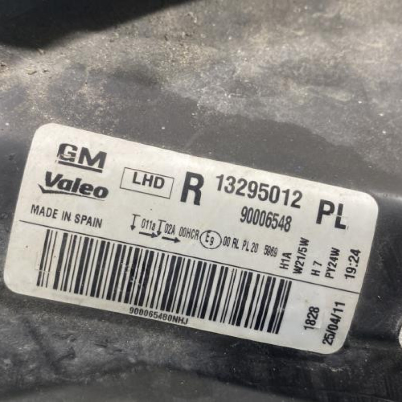 Optique avant principal droit (feux)(phare) OPEL CORSA D Photo n°5