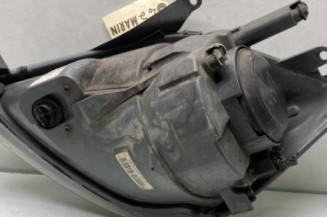 Optique avant principal droit (feux)(phare) FORD FIESTA 5