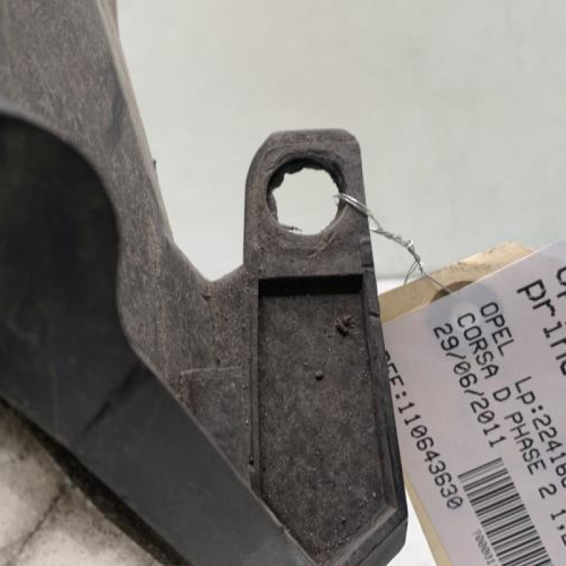 Optique avant principal droit (feux)(phare) OPEL CORSA D Photo n°4