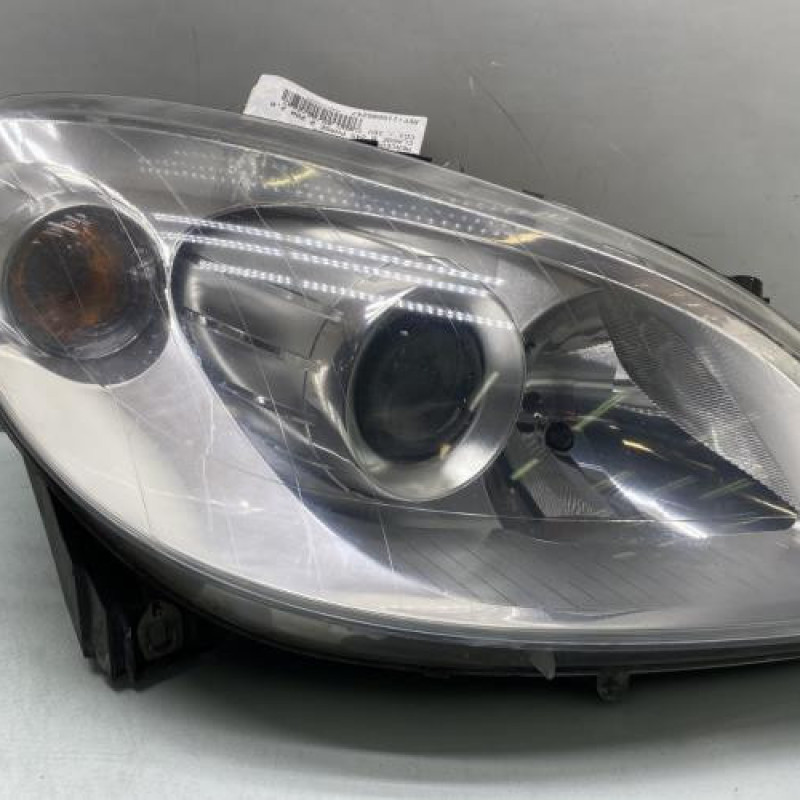 Optique avant principal droit (feux)(phare) MERCEDES CLASSE B 245 Photo n°1