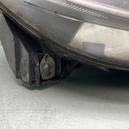 Optique avant principal droit (feux)(phare) MERCEDES CLASSE B 245