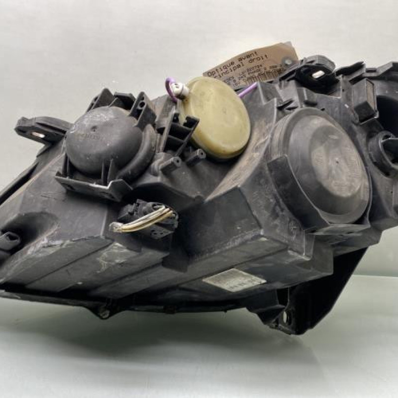 Optique avant principal droit (feux)(phare) MERCEDES CLASSE B 245 Photo n°5