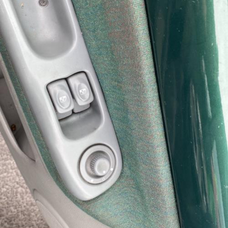 Tambour arriere droit RENAULT TWINGO 1 Photo n°10