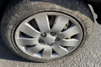 Tambour arriere gauche RENAULT TWINGO 1