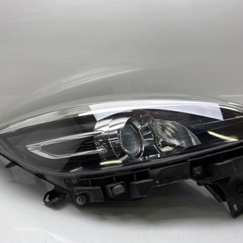 Optique avant principal droit (feux)(phare) RENAULT SCENIC 3 Photo n°1