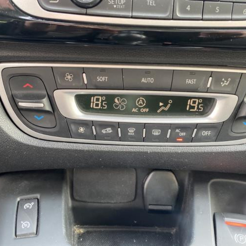 Optique avant principal droit (feux)(phare) RENAULT SCENIC 3 Photo n°19