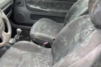 Reservoir essence RENAULT TWINGO 1