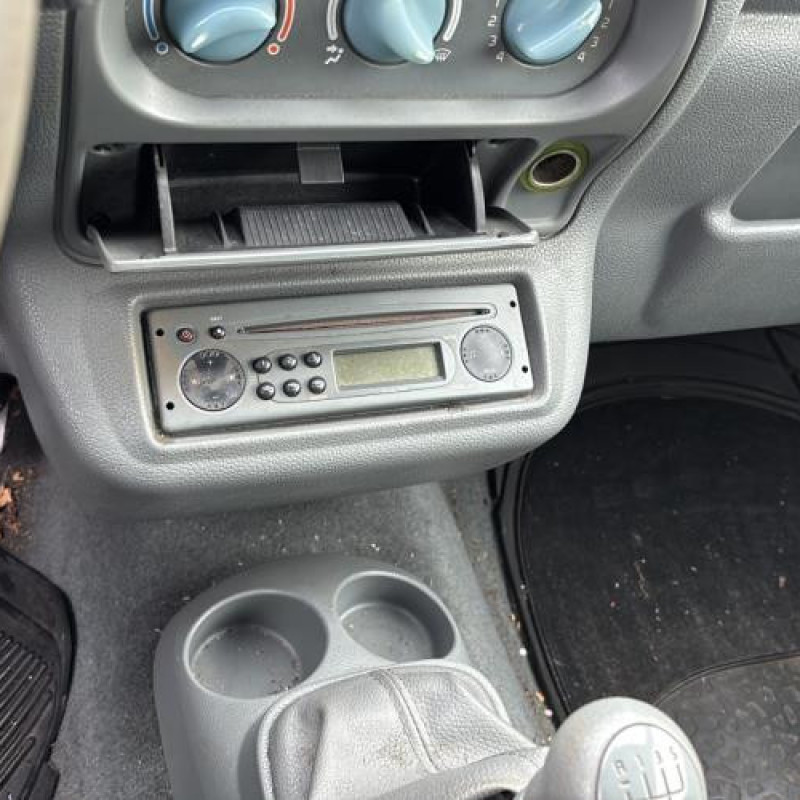 Reservoir essence RENAULT TWINGO 1 Photo n°16