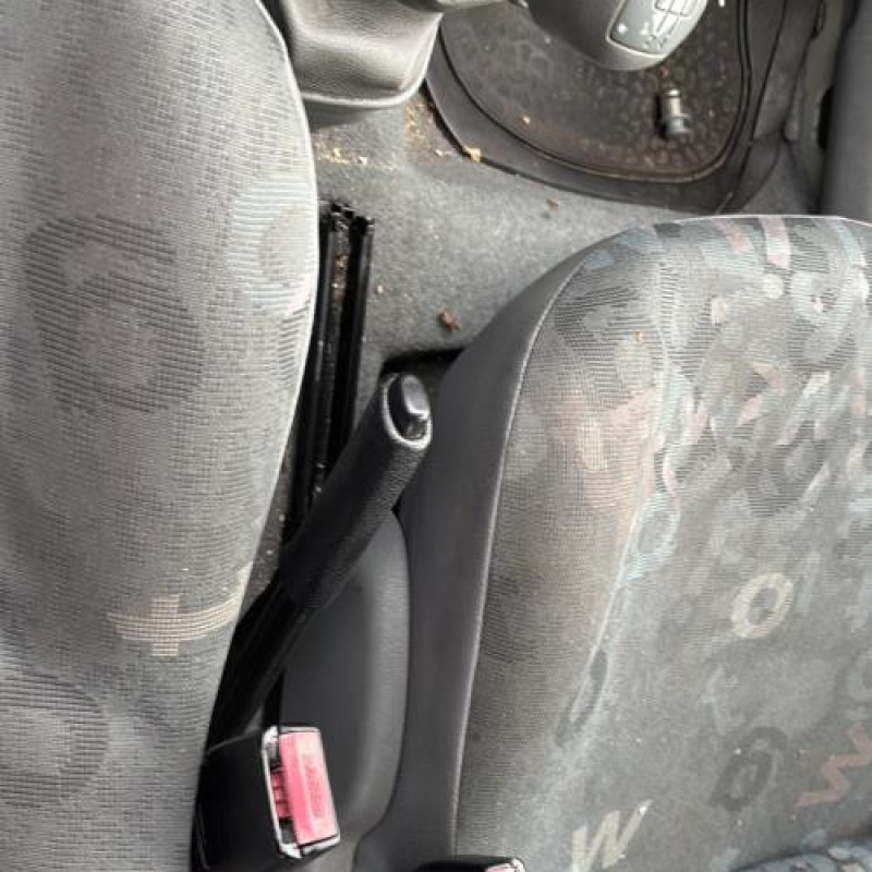 Reservoir essence RENAULT TWINGO 1 Photo n°17