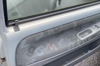 Reservoir essence RENAULT TWINGO 1