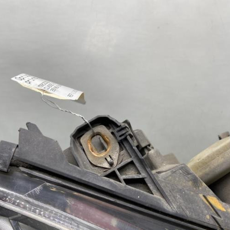 Optique avant principal droit (feux)(phare) MERCEDES CLASSE B 245 Photo n°4