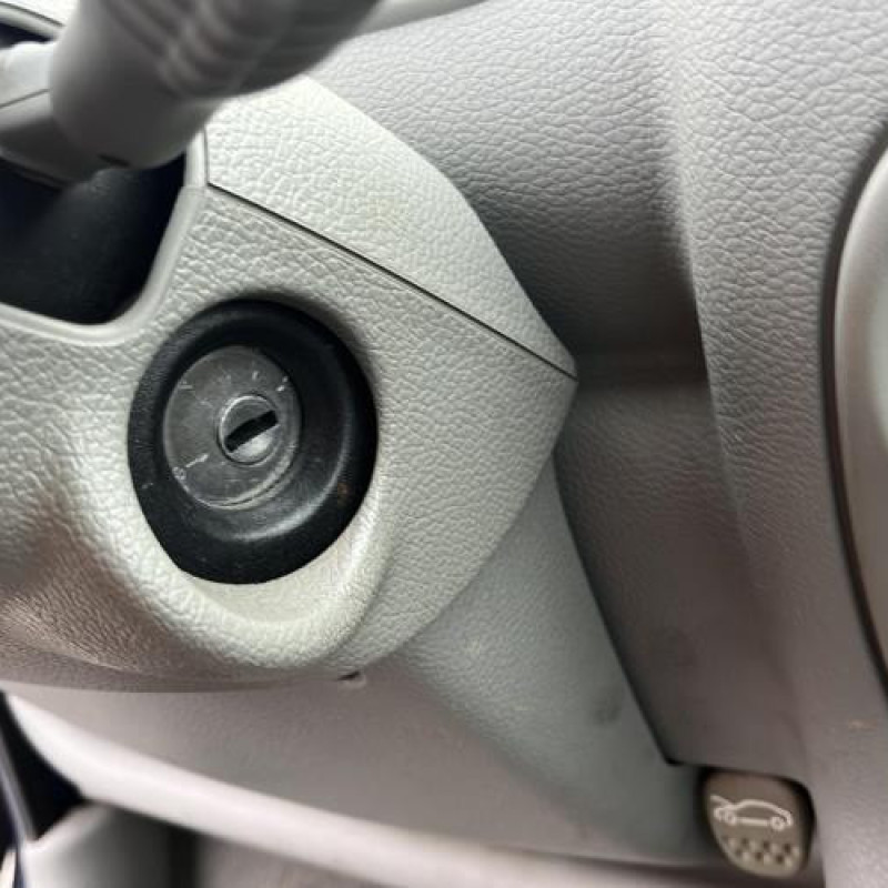 Reservoir essence RENAULT TWINGO 1 Photo n°10