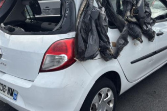 Tambour arriere droit RENAULT CLIO 3