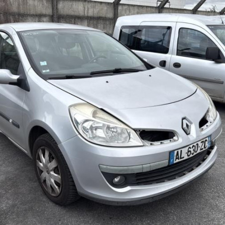 Tambour arriere droit RENAULT CLIO 3