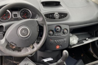 Tambour arriere gauche RENAULT CLIO 3