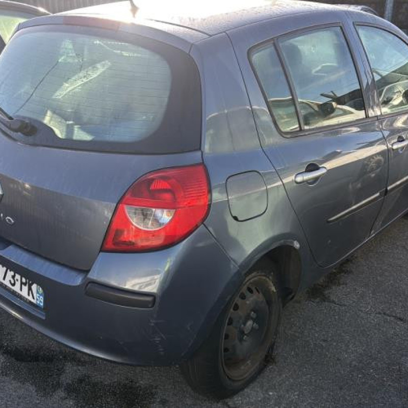 Tambour arriere droit RENAULT CLIO 3 Photo n°3