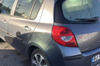 Tambour arriere droit RENAULT CLIO 3