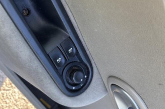 Tambour arriere droit RENAULT CLIO 3