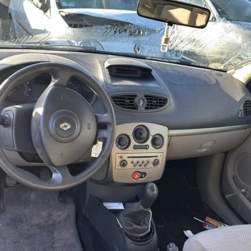 Tambour arriere gauche RENAULT CLIO 3 Photo n°13