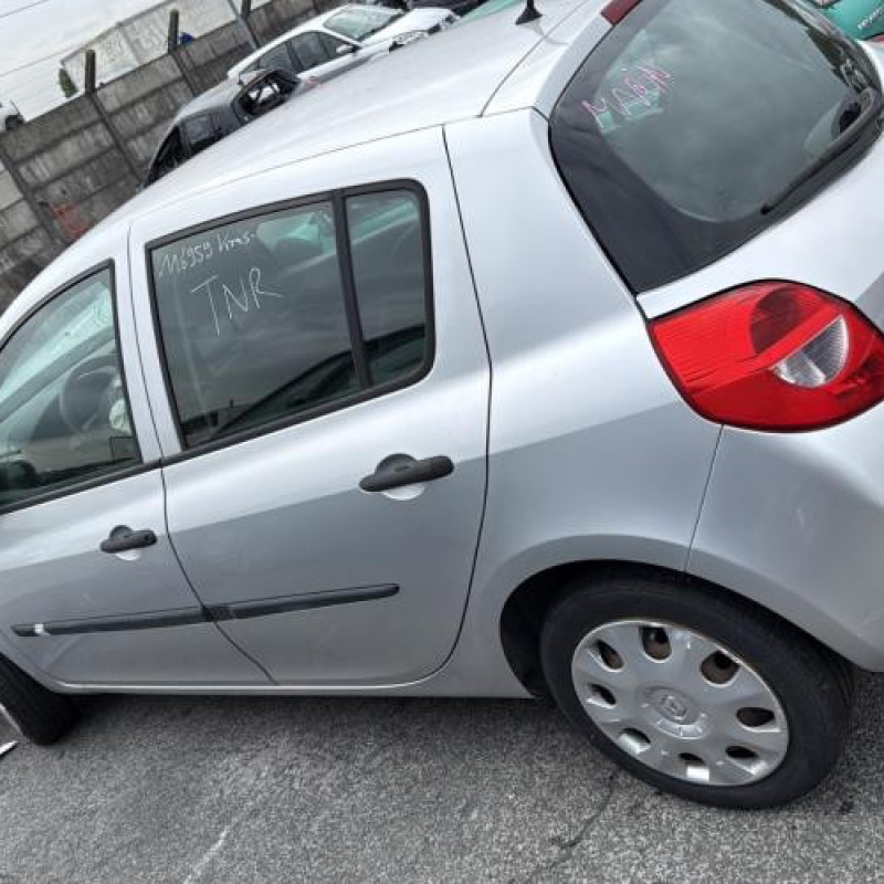 Tambour arriere gauche RENAULT CLIO 3 Photo n°6