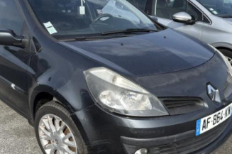 Tambour arriere droit RENAULT CLIO 3