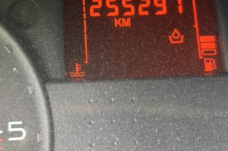 Tambour arriere gauche RENAULT CLIO 3