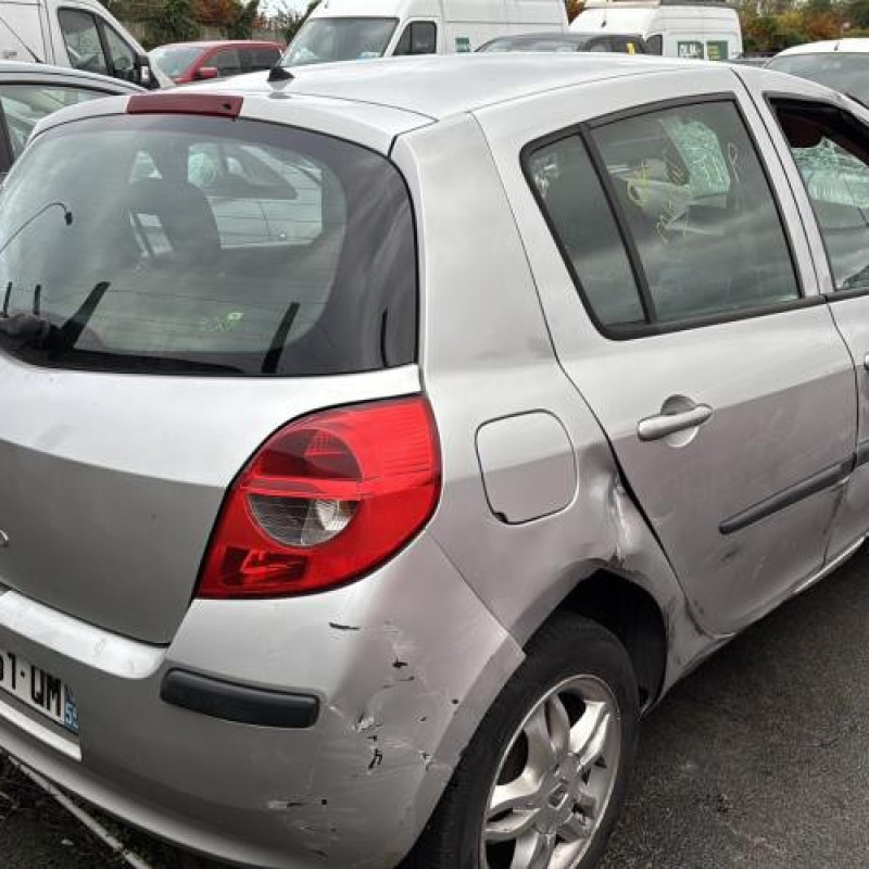 Tambour arriere droit RENAULT CLIO 3 Photo n°3