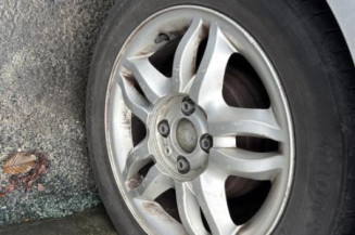 Tambour arriere droit RENAULT CLIO 3