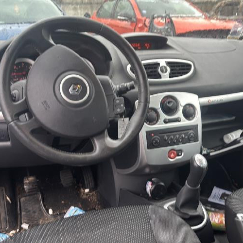 Tambour arriere gauche RENAULT CLIO 3 Photo n°10