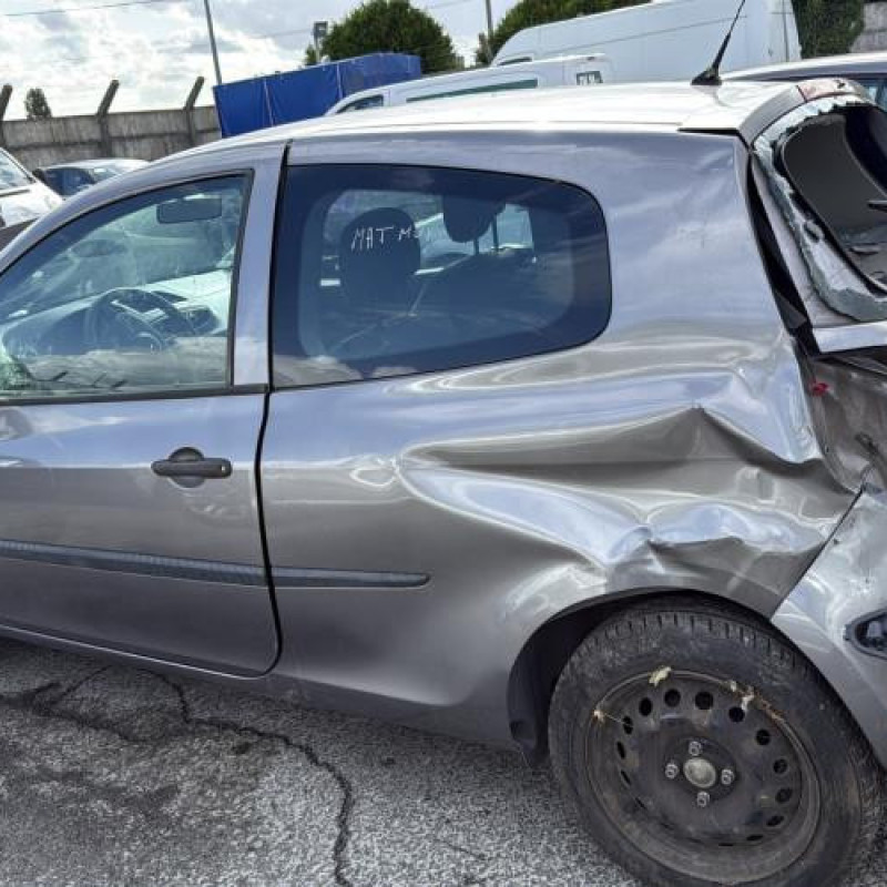 Tambour arriere droit RENAULT CLIO 3 Photo n°16