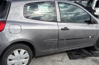 Tambour arriere droit RENAULT CLIO 3