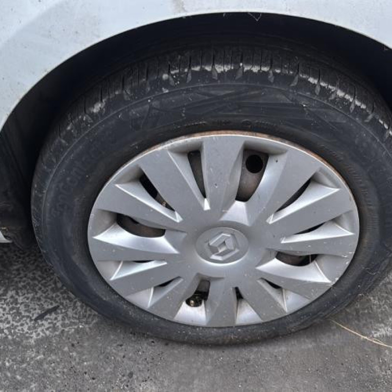 Tambour arriere droit RENAULT CLIO 3 Photo n°14