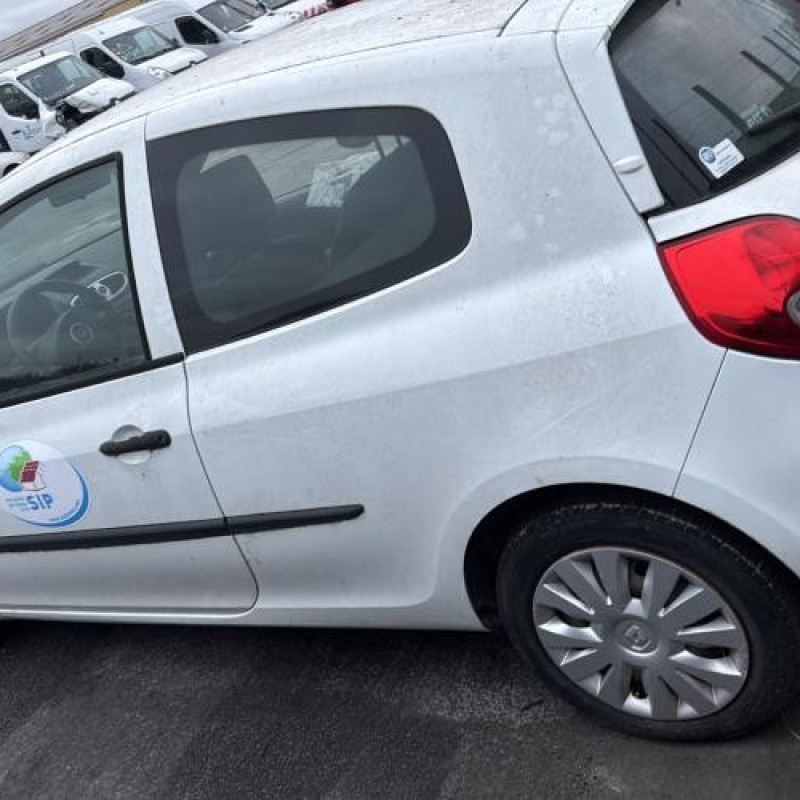 Tambour arriere gauche RENAULT CLIO 3 Photo n°7