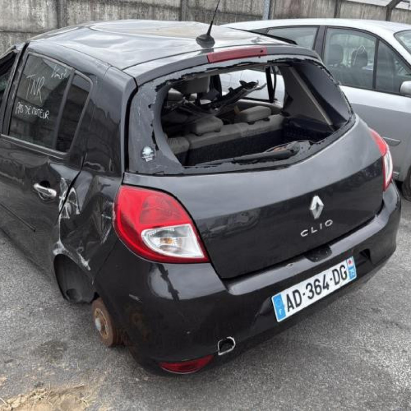 Tambour arriere droit RENAULT CLIO 3 Photo n°4