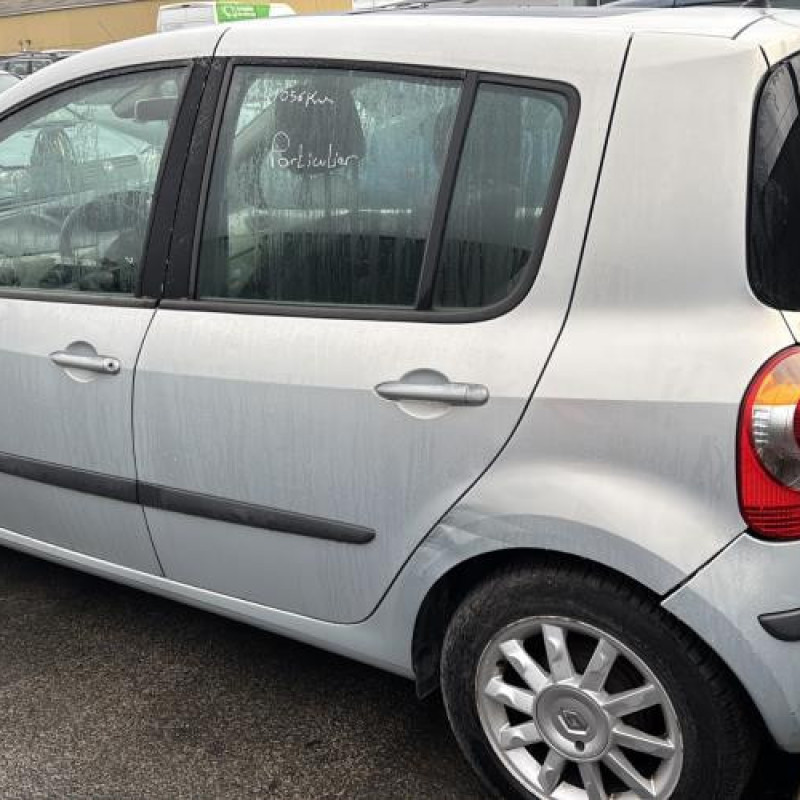 Tambour arriere droit RENAULT MODUS Photo n°6