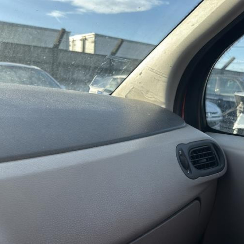 Catalyseur (echappement) RENAULT MODUS Photo n°20