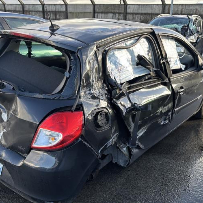 Tambour arriere droit RENAULT CLIO 3 Photo n°3