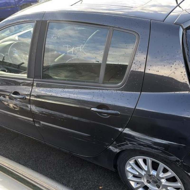 Tambour arriere droit RENAULT CLIO 3 Photo n°6