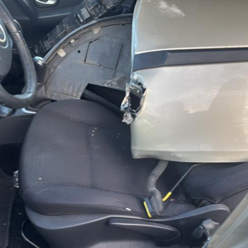 Tambour arriere droit RENAULT CLIO 3 Photo n°11