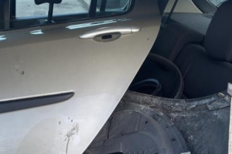 Tambour arriere droit RENAULT CLIO 3