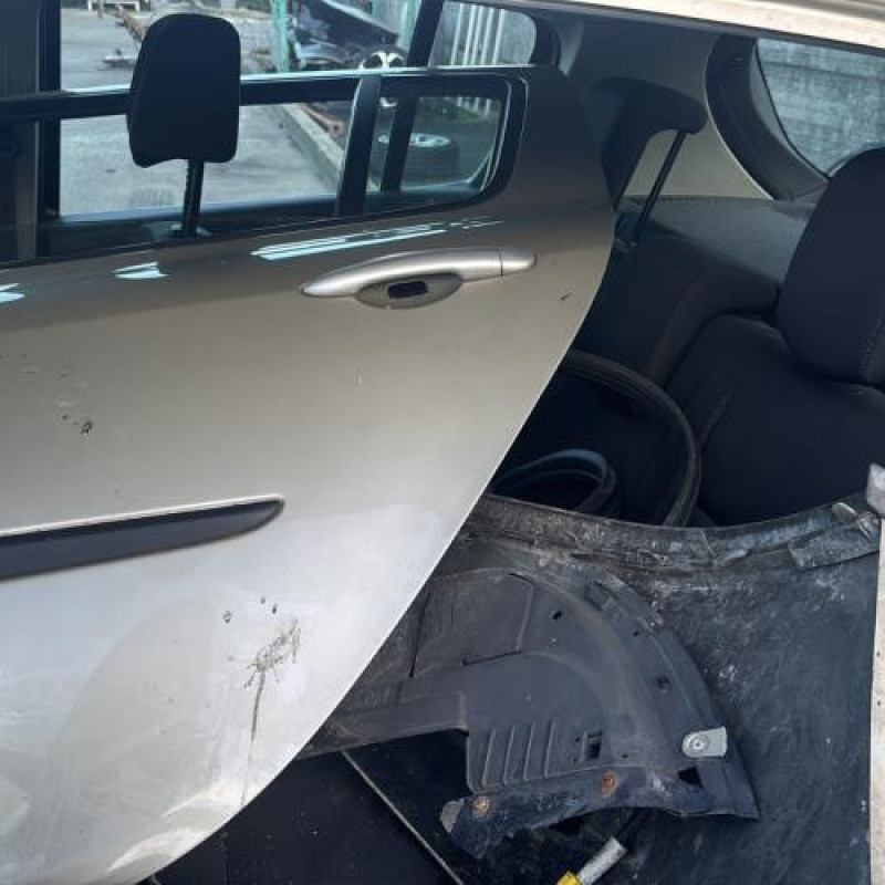 Tambour arriere droit RENAULT CLIO 3 Photo n°12